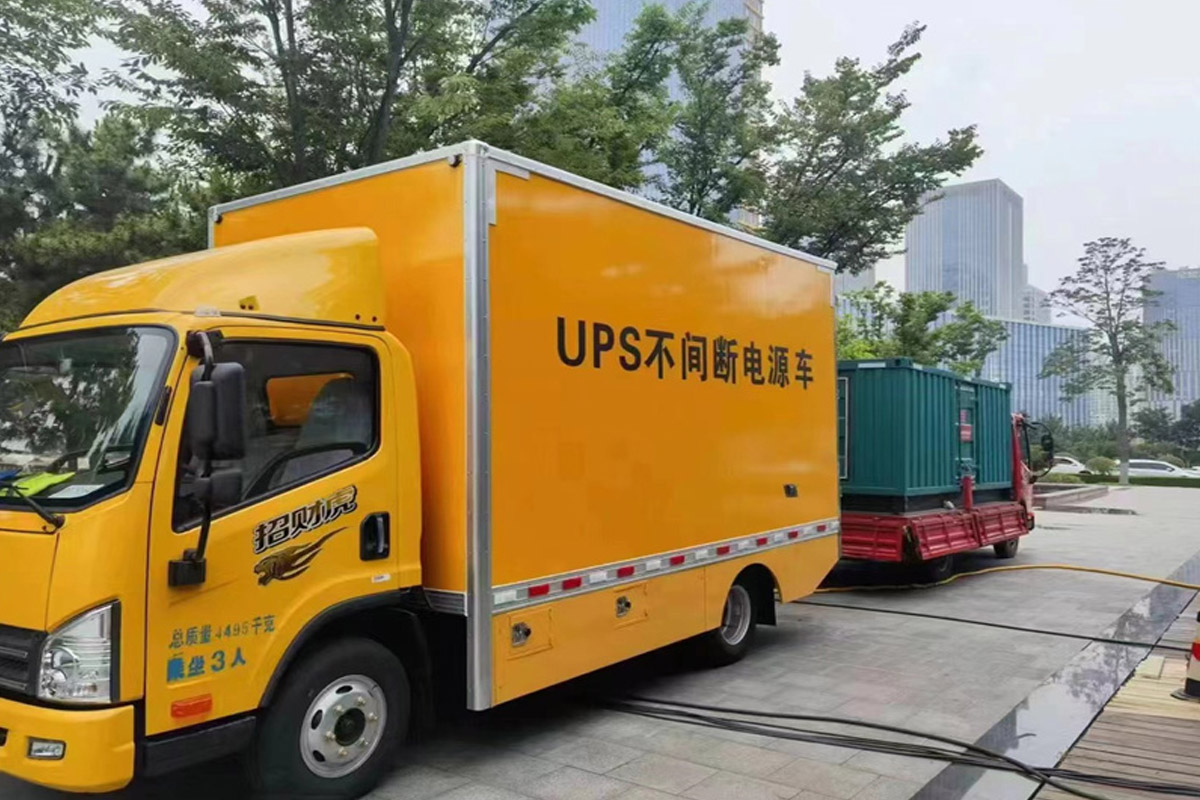 武宣发电机租赁施工现场